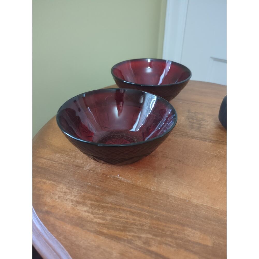 Pair Vintage Ruby Red Cristal D Arques Salad Bowls - Picture 4 of 5